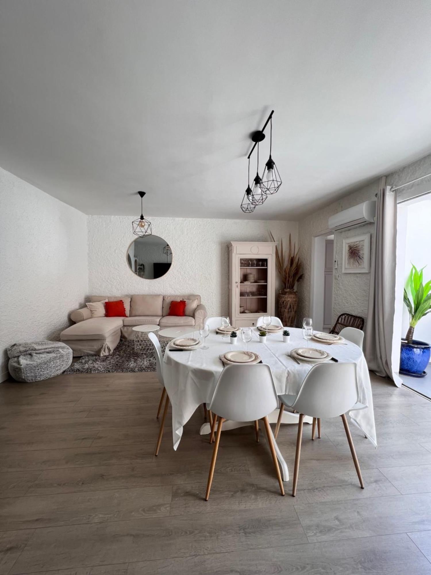 Gorgeous Town House Villa Narbonne Bagian luar foto